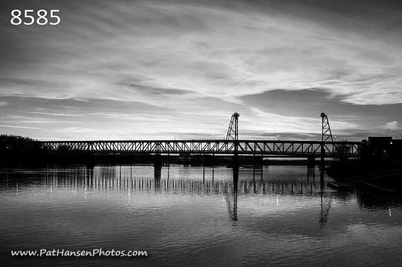 8385 Meridian Bridge & clouds #8