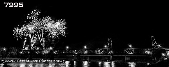 7995 fireworks over Meridian Bridge