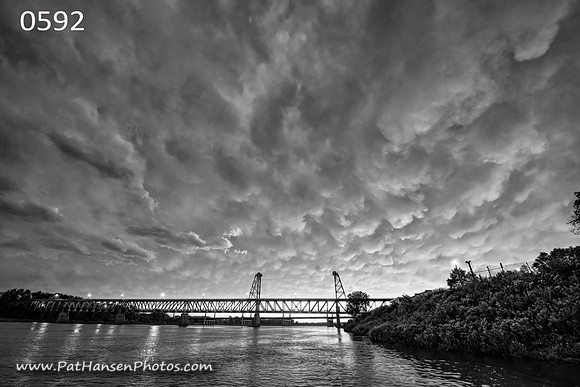 0592 Meridian Bridge & storm clouds #1