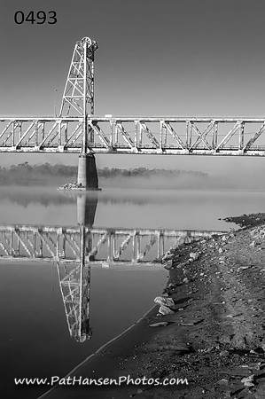 0493 foggy Meridian Bridget reflecting V #2
